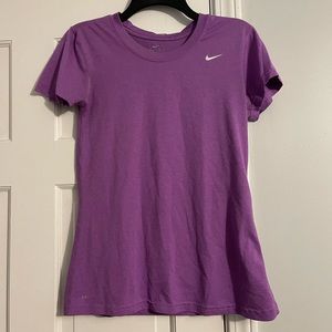 4/$20 ✨ Nike Dri-Fit Shirt - Size S